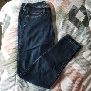 Women's blue jeans